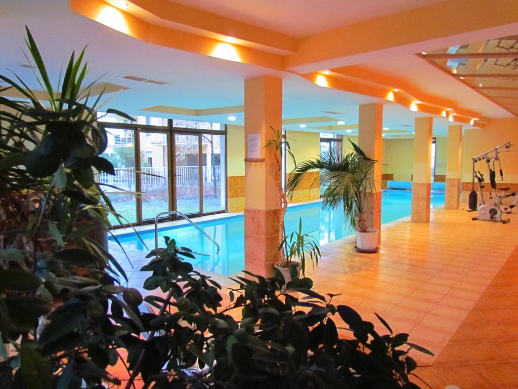 Balaton Wellness Apartman Siofok Room photo